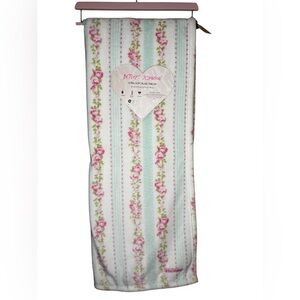 Betsey Johnson Pink Floral Plush Throw 127 x 178